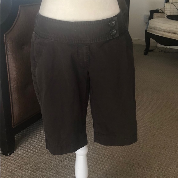 Limited Shorts - Picture 1 of 2